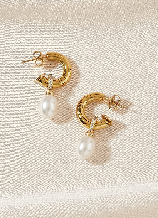front Boucles d'oreilles pendantes à breloques en forme de créoles et de perles