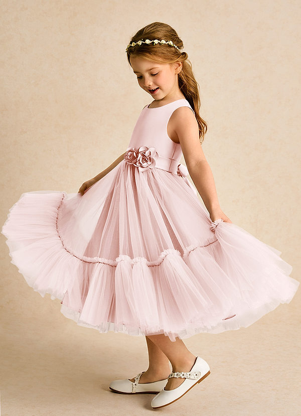 Azazie Miracle Robes de Fillette d'Honneur Robe Trapèze en Mat Satiné Arc Rose Pâle image1