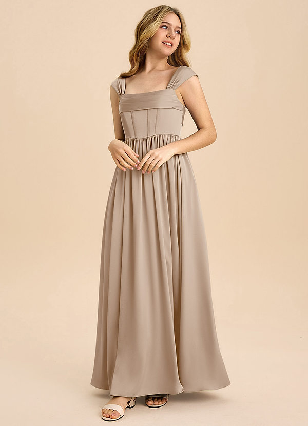 Azazie Hattie Junior Abito A-Line in Raso Elasticizzato Plissettato Taupe image1