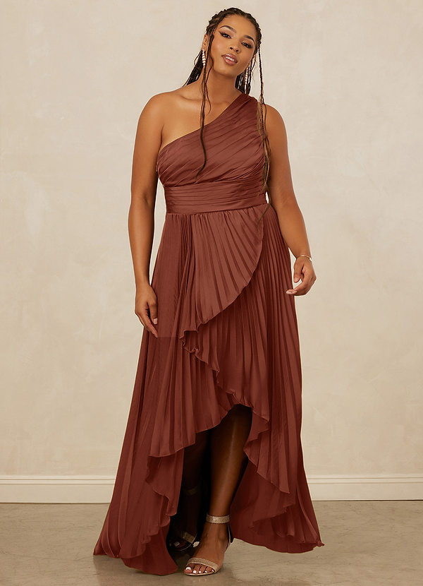 Christian Siriano Bridal for Azazie 1008 Robes Demoiselle d'honneur Robe Trapèze en Satin extensible Ue épaule Argile image1