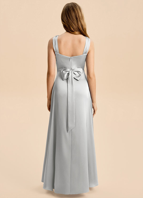 Azazie Kiki Junior Robe Trapèze en Satin extensible Arc Argent image1