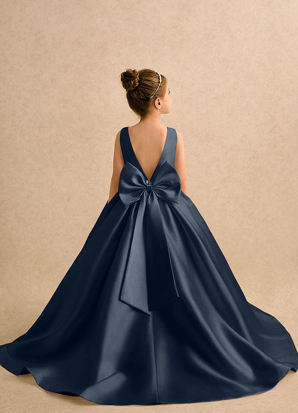 Azazie Ophelia Robes de cortège enfant Robe Princesse en Mikado Nœud Bleu Marine Foncé image1