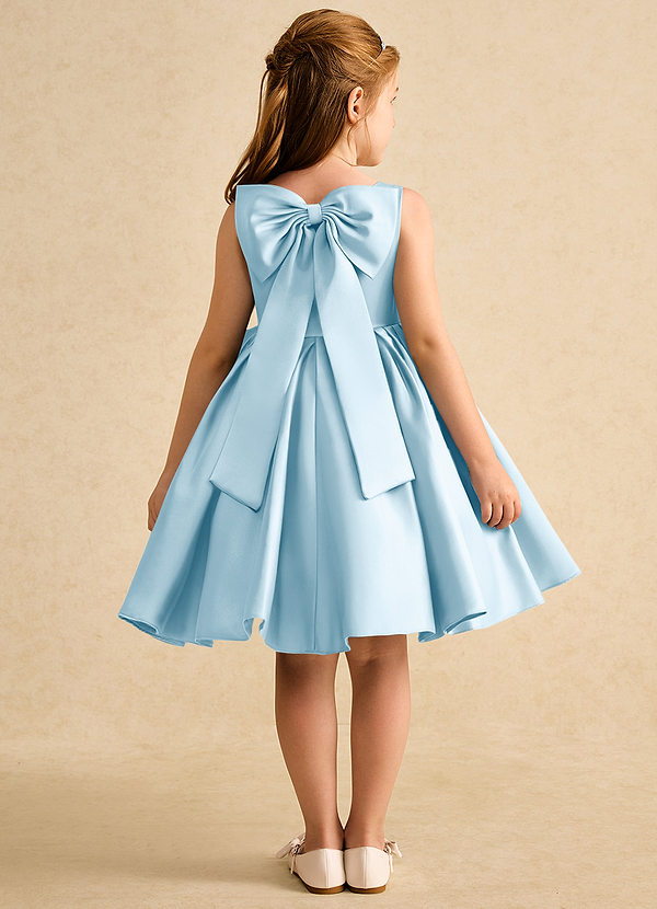 Azazie Jessie Vestidos de Niña de Flores Vestido de Azul Cielo de Satin Mate de Corte En A con Lazo image1