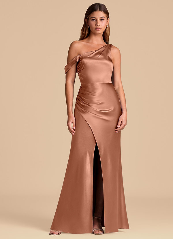 Azazie Madelyn 신부 들러리 드레스 인어 오프 더 숄더 메탈릭 새틴 바닥 길이 드레스 image1