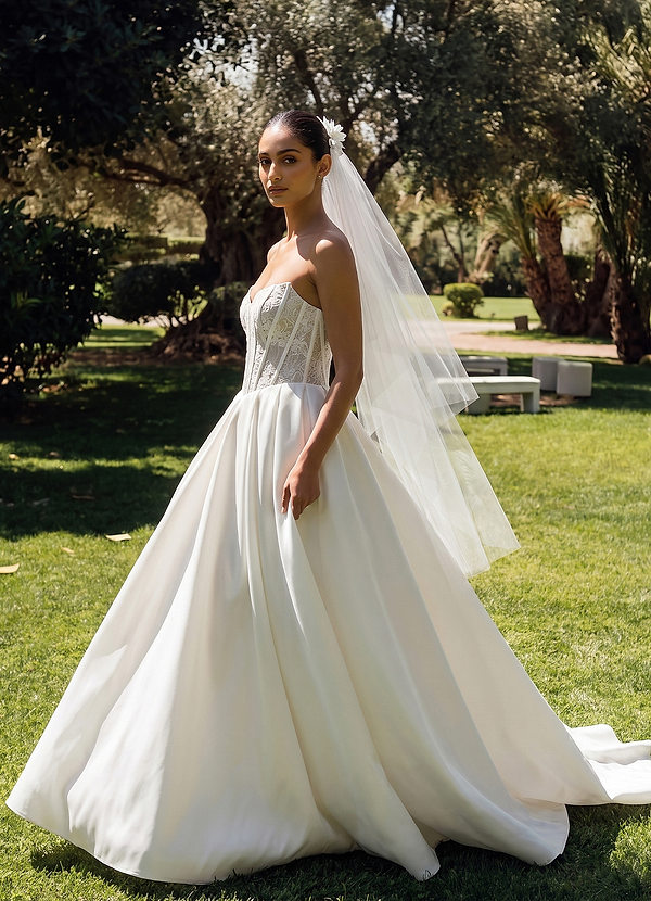 front Double Layer Lace Applique Tulle Waltz Veil