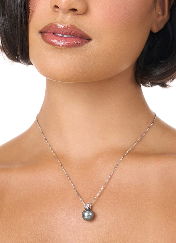 Pearl And Rhinestone Pendant Necklace front