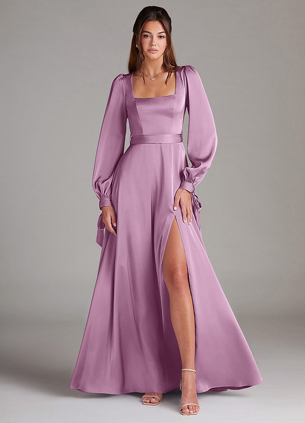 Azazie Leonia Robes Demoiselle d'honneur Robe Trapèze en Satin extensible Manche longue Glycine image1