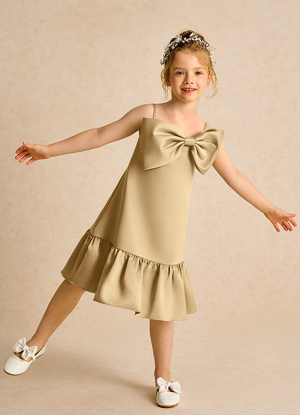 Azazie Kiwi Vestidos de Niña de Flores Vestido de Oro de Satin Mate de Corte En A con Tirante Espagueti image1