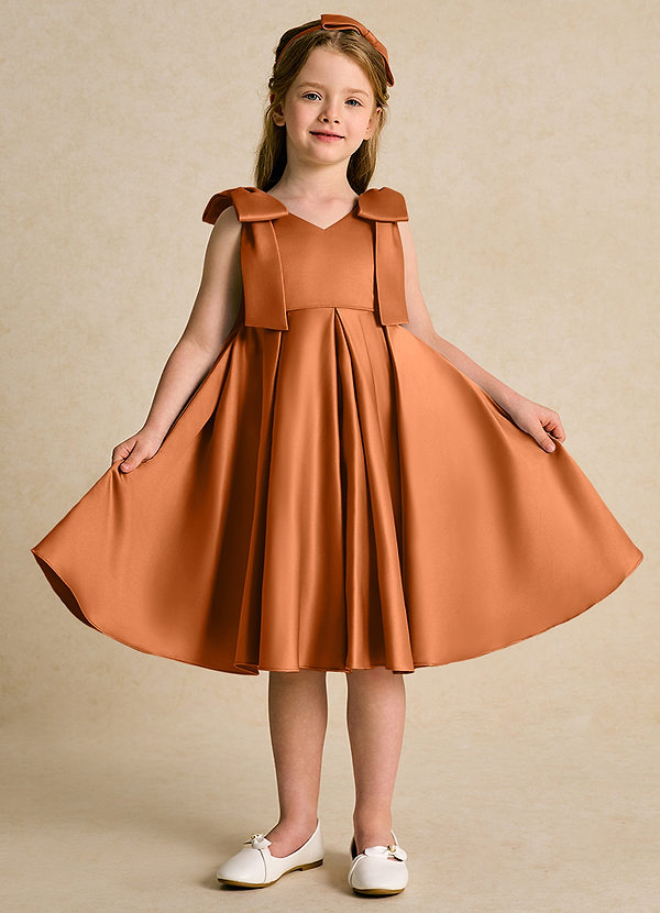 Azazie Guppie Vestidos de Niña de Flores Vestido de Cobre de Satin Mate de Princesa con Plisado image1