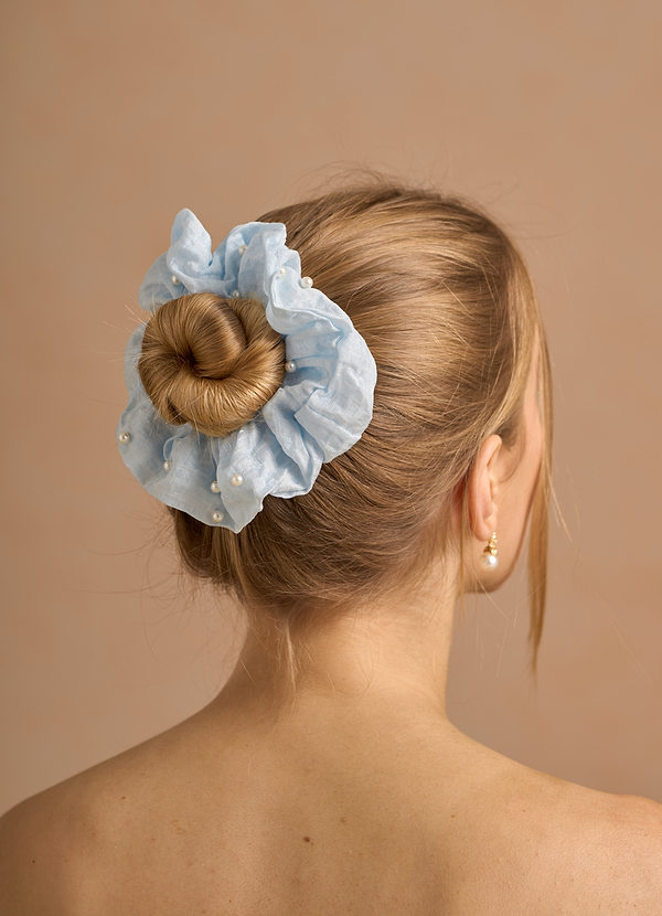 front Pearl Scrunchie
