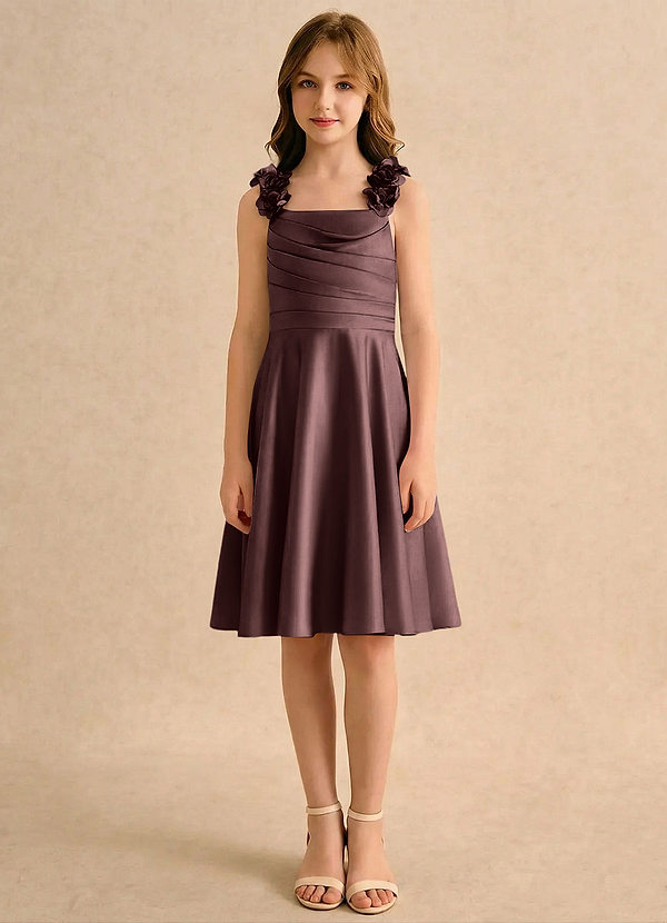 Azazie Resa Girls Formal Sukienki dla dziewczynek sypiących kwiaty Linia A Pofałdowany Matowy satynowy Długość do kolan Sukienka image1