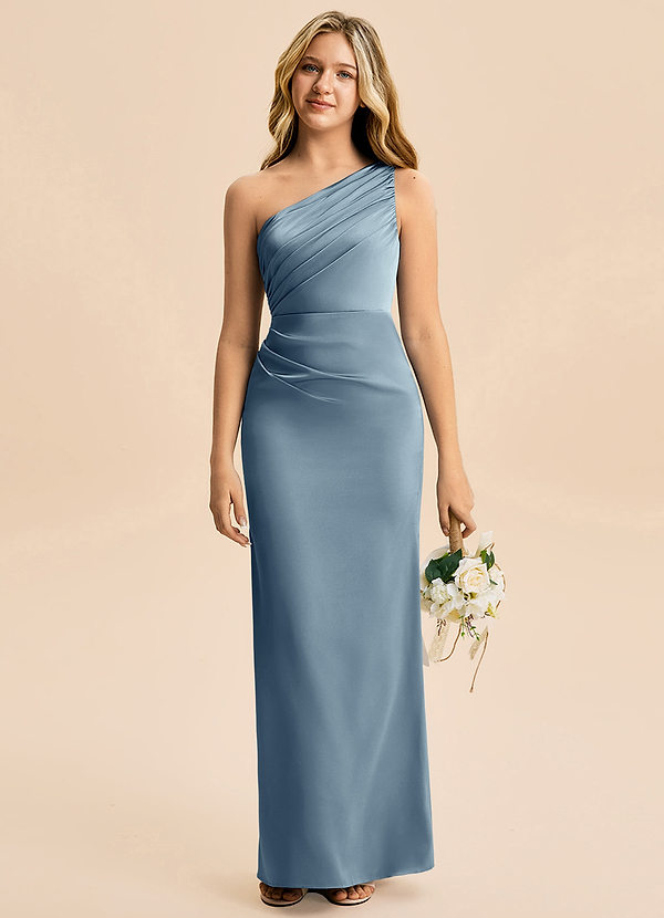 Azazie Akilah Junior Robe Fourreau en Satin extensible Plissée Bleu Poussiéreux image1