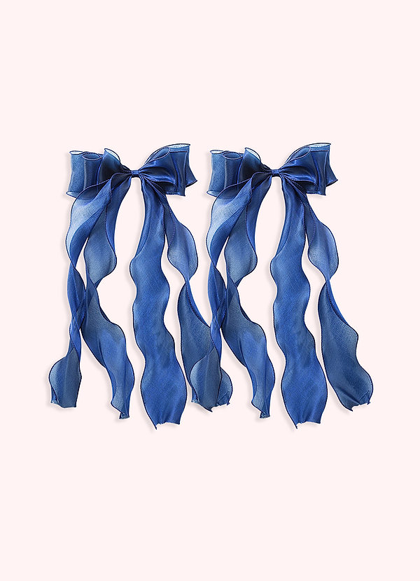 front Fluttering Streamer Hair Clip