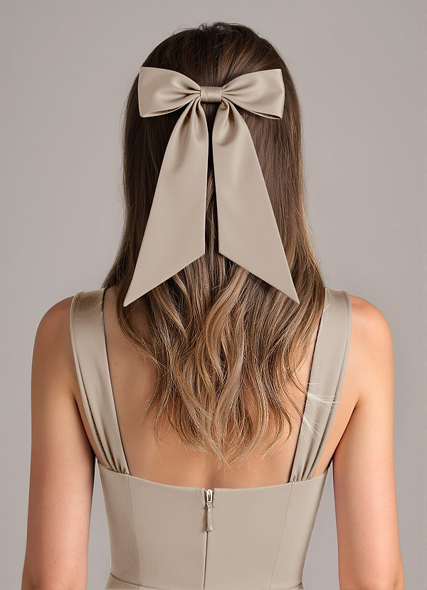 front Bijpassende kleur stretch satijnen strik haarspeld