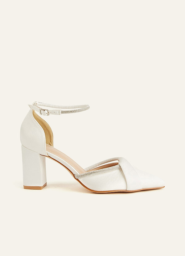 front Puntige neus blokhakken met strassband