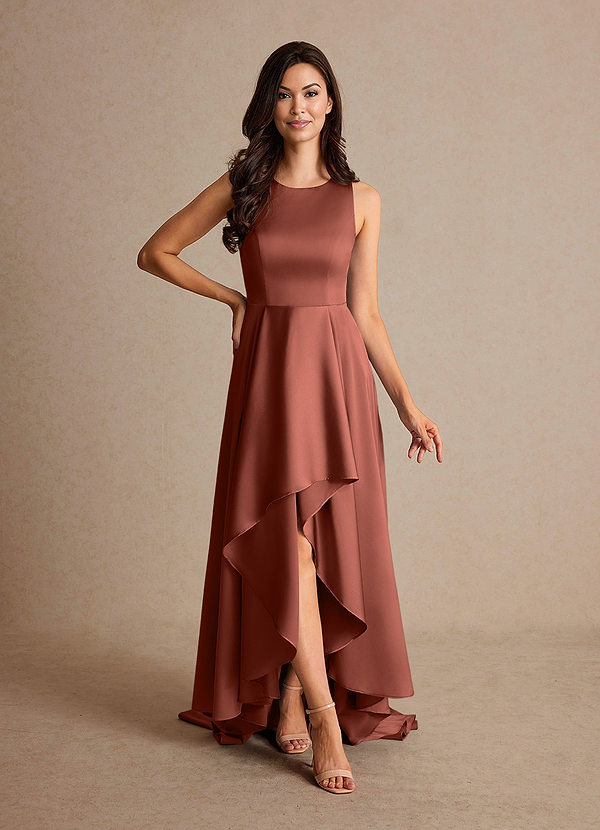 Azazie Niles Robe Mère de la Mariée & du Marié Robe Trapèze en Satin extensible Traînes Auburn image1