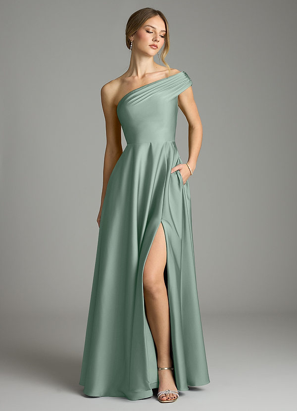 Azazie Melanie Robes de demoiselle d'honneur Robe Trapèze en Satin extensible Épaules dénudées Agave image1