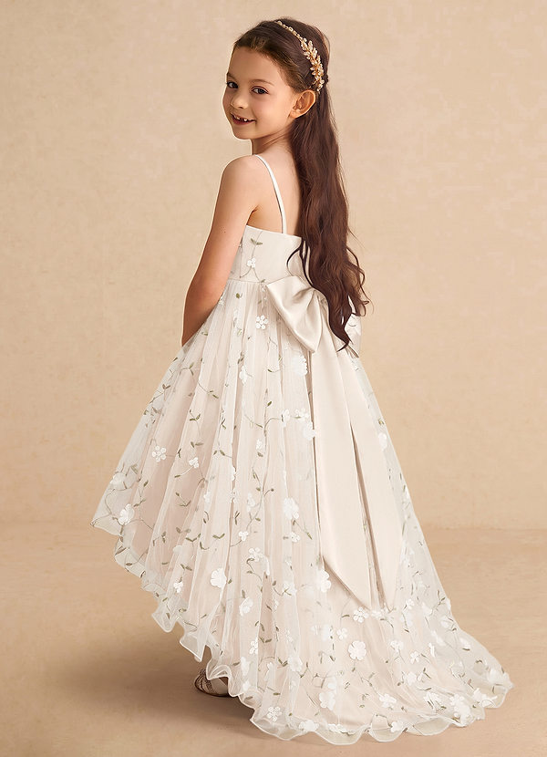 Azazie Celia Vestidos de arras Vestido Alabastro Blanco de Tul de Línea A con Tirantes finos image1