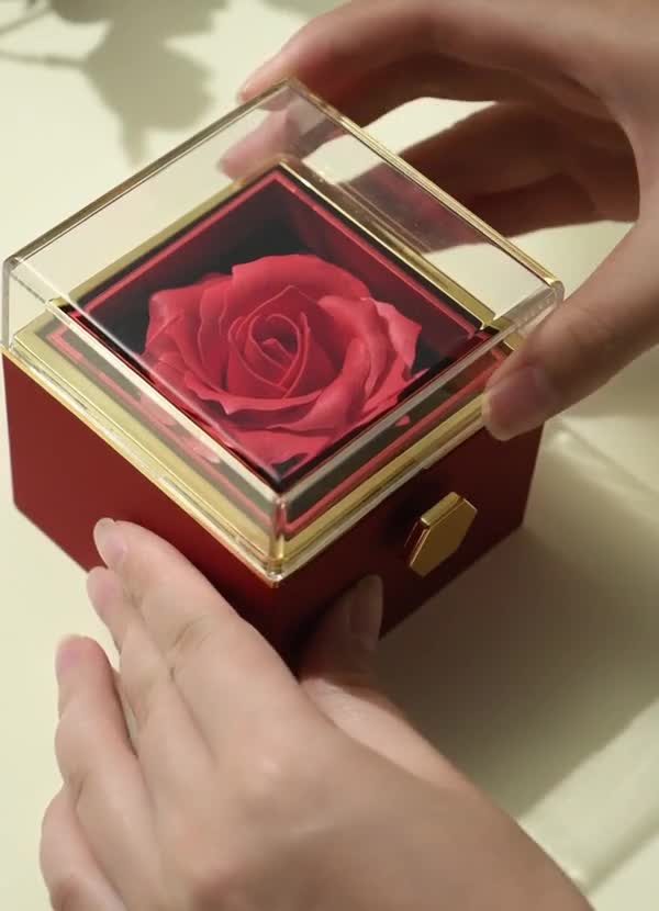 front Reversible Rose Jewelry Box