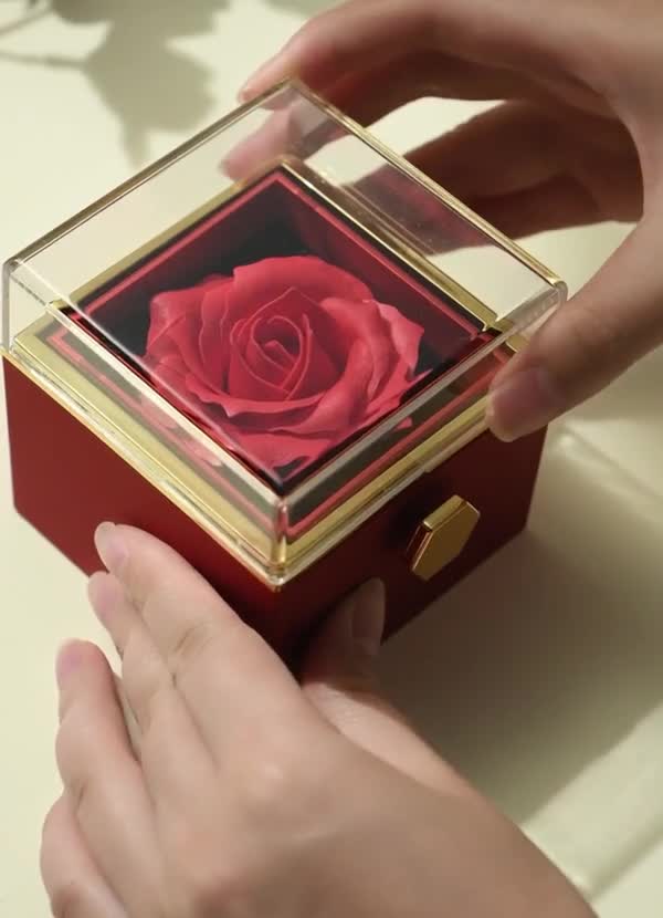 front Reversible Rose Jewelry Box
